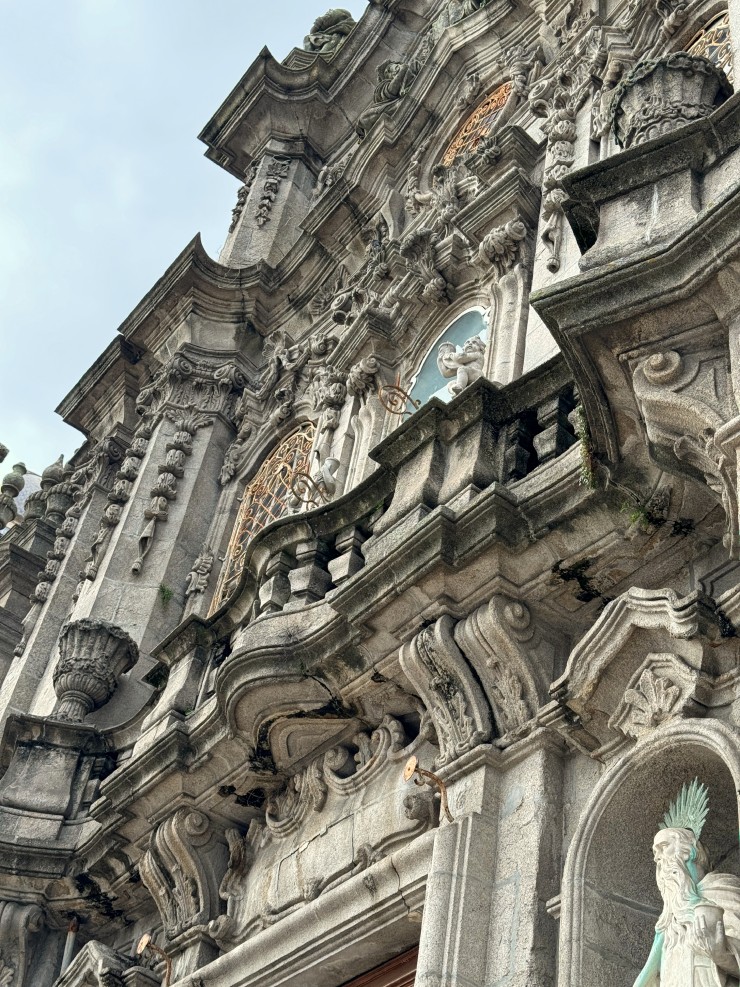 Igrejas dos Carmelitas in Exploring Porto, Portugal