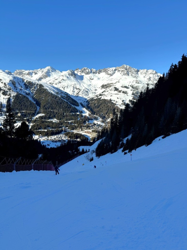 Skiing down from the Rendl area back to the village of St. Anton, Austria