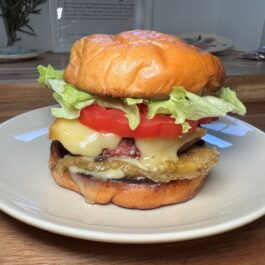 French Cheeseburger with Raclette: A Savory Alpine Twist